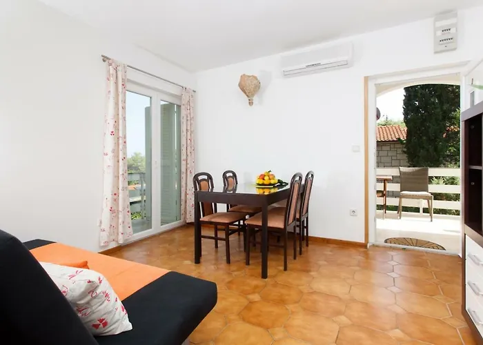 Apartment Tamar *