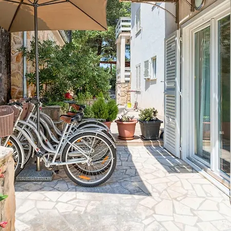 Tamar Apartment Jelsa (Hvar)
